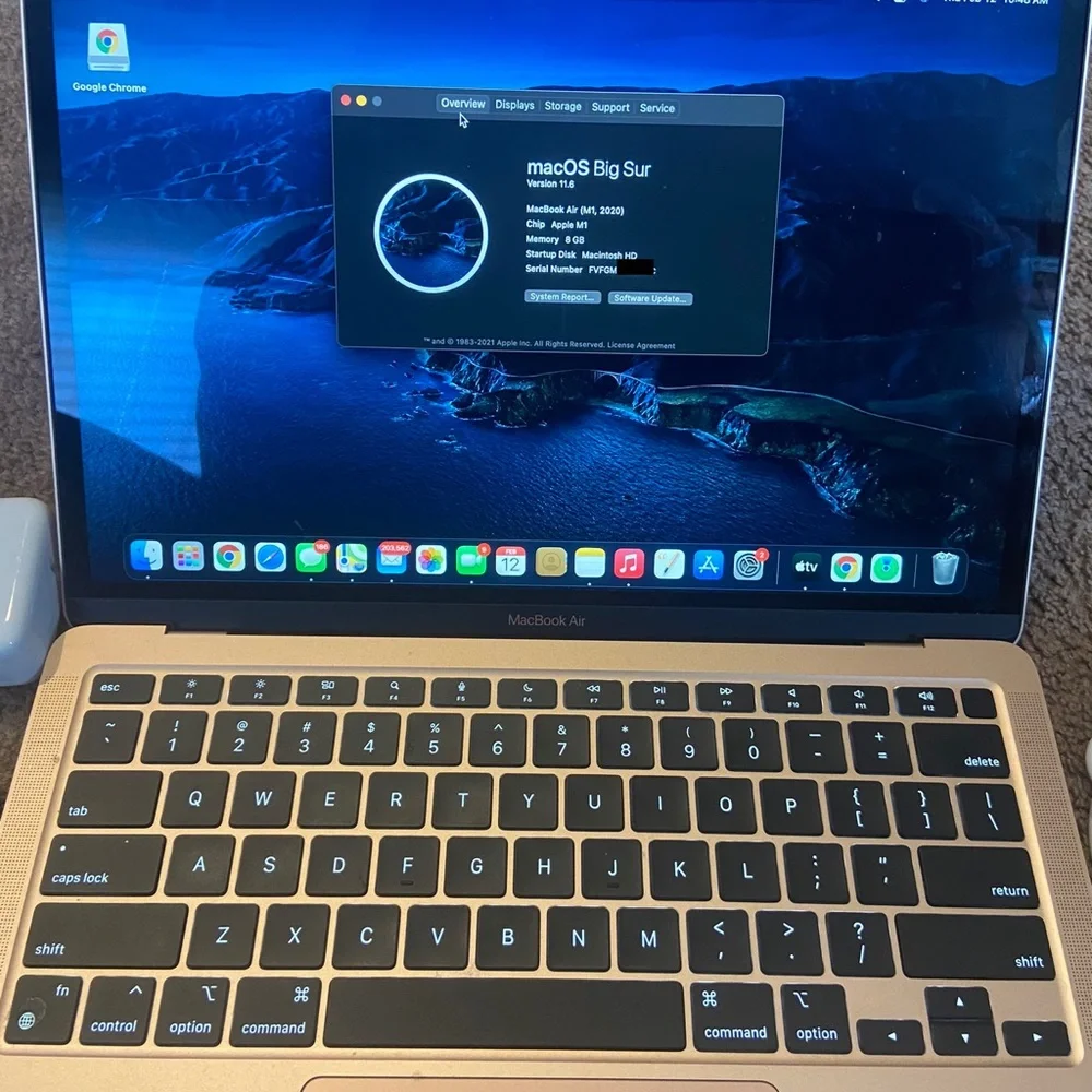 Apple sleek macbook